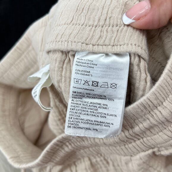 H&M Bundle of 2 Black and Tan Cotton Shorts Pull On with Pockets Women's XS - Picture 6 of 8